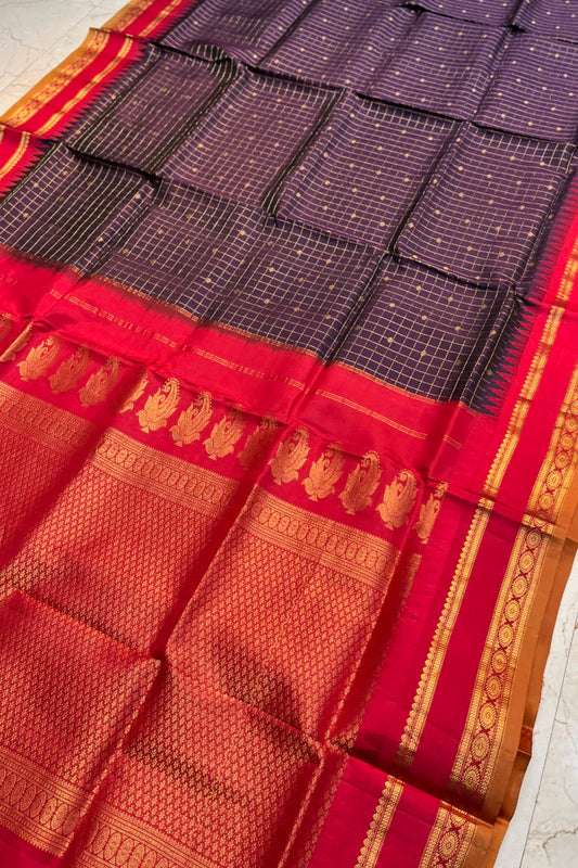 Pure Silk Handwoven Wine coloured checkered Narayanpet saree